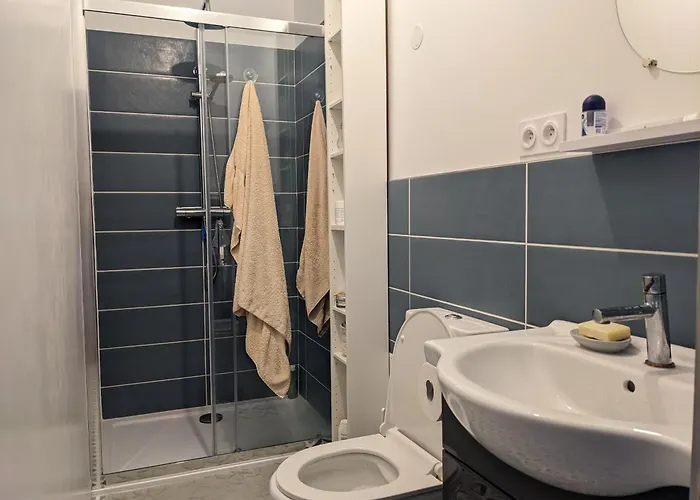 Couette-café Au Dessus Des Arcades Vic-Fezensac